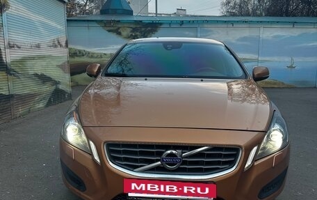 Volvo S60 III, 2011 год, 700 000 рублей, 3 фотография