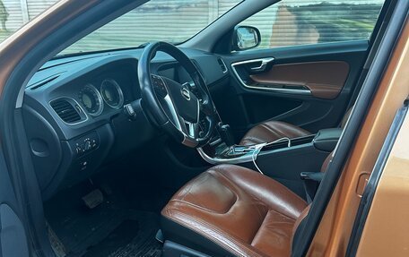 Volvo S60 III, 2011 год, 700 000 рублей, 6 фотография