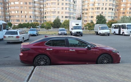 Toyota Camry, 2021 год, 3 150 000 рублей, 5 фотография