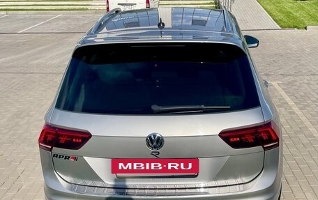 Volkswagen Tiguan II, 2018 год, 2 850 000 рублей, 4 фотография