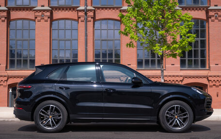 Porsche Cayenne III, 2021 год, 10 280 000 рублей, 2 фотография