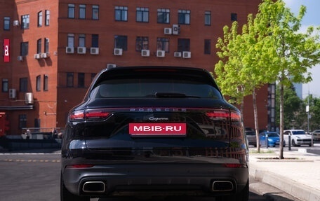 Porsche Cayenne III, 2021 год, 10 280 000 рублей, 3 фотография