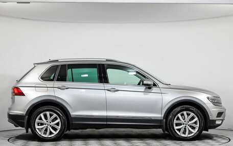 Volkswagen Tiguan II, 2017 год, 2 269 000 рублей, 4 фотография