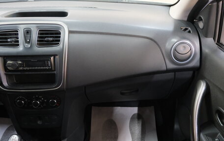 Renault Logan II, 2014 год, 539 000 рублей, 16 фотография