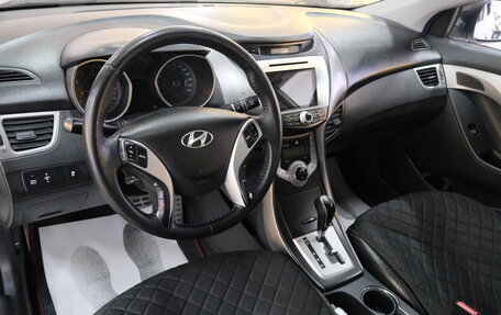 Hyundai Avante, 2011 год, 819 000 рублей, 11 фотография