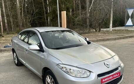 Renault Fluence I, 2011 год, 800 000 рублей, 1 фотография
