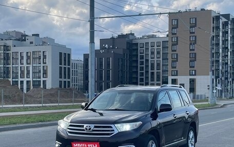 Toyota Highlander III, 2010 год, 1 750 000 рублей, 1 фотография