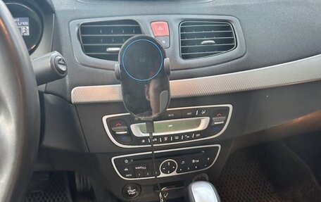Renault Fluence I, 2011 год, 800 000 рублей, 8 фотография