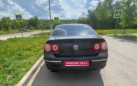 Volkswagen Passat B6, 2010 год, 700 000 рублей, 4 фотография