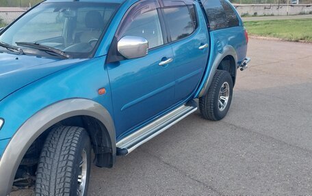 Mitsubishi L200 IV рестайлинг, 2008 год, 1 100 000 рублей, 2 фотография