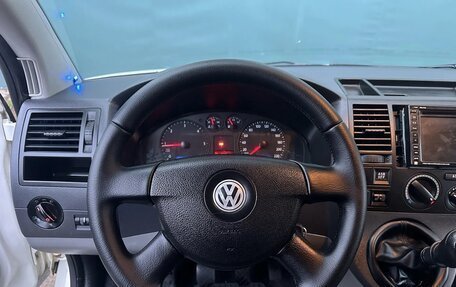 Volkswagen Transporter T5 рестайлинг, 2008 год, 1 125 000 рублей, 11 фотография