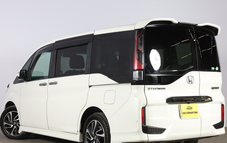 Honda Stepwgn IV, 2015 год, 1 799 000 рублей, 5 фотография