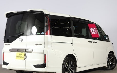 Honda Stepwgn IV, 2015 год, 1 799 000 рублей, 7 фотография