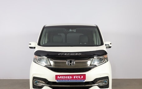 Honda Stepwgn IV, 2015 год, 1 799 000 рублей, 2 фотография