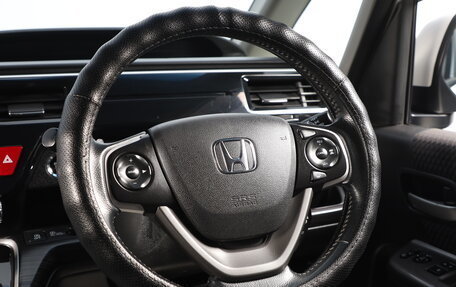 Honda Stepwgn IV, 2015 год, 1 799 000 рублей, 12 фотография