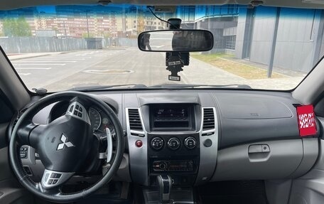 Mitsubishi Pajero Sport II рестайлинг, 2011 год, 1 100 000 рублей, 7 фотография