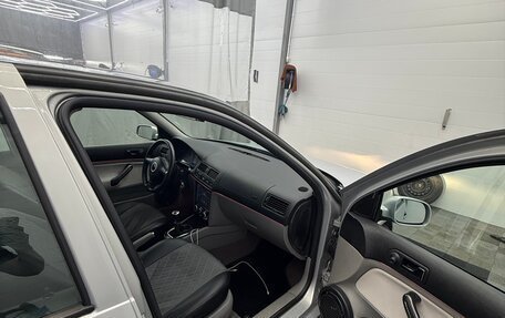 Volkswagen Golf IV, 1998 год, 550 000 рублей, 10 фотография