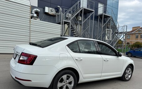 Skoda Octavia, 2019 год, 1 900 000 рублей, 2 фотография