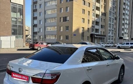 Toyota Camry, 2017 год, 1 920 000 рублей, 5 фотография