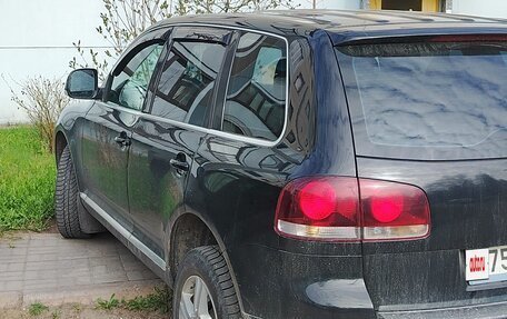 Volkswagen Touareg III, 2008 год, 900 000 рублей, 3 фотография
