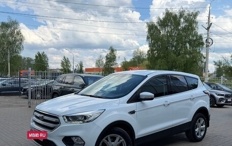 Ford Kuga III, 2017 год, 1 890 000 рублей, 2 фотография