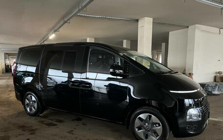Hyundai Staria, 2025 год, 6 099 000 рублей, 13 фотография