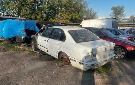 BMW 5 серия, 1990 год, 40 000 рублей, 2 фотография