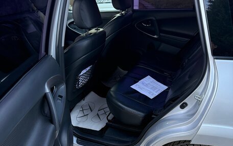 Toyota RAV4, 2012 год, 1 650 000 рублей, 13 фотография