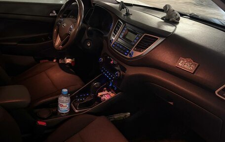 Hyundai Tucson III, 2017 год, 1 790 000 рублей, 9 фотография