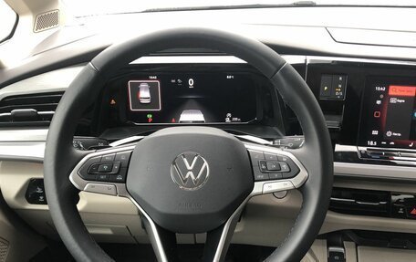 Volkswagen Multivan, 2025 год, 9 990 000 рублей, 12 фотография