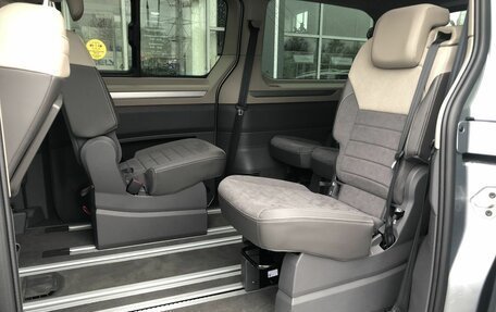 Volkswagen Multivan, 2025 год, 9 990 000 рублей, 11 фотография