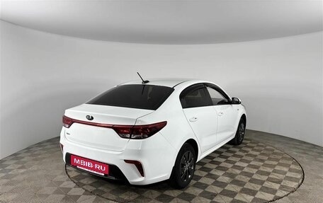 KIA Rio IV, 2018 год, 1 449 000 рублей, 5 фотография