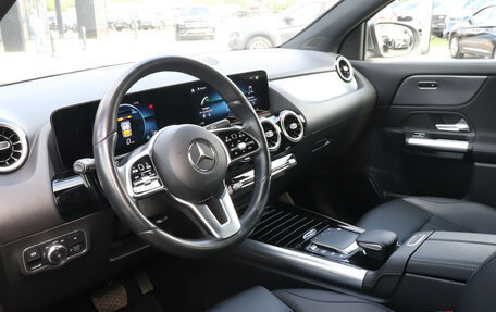 Mercedes-Benz GLA, 2021 год, 3 070 000 рублей, 13 фотография