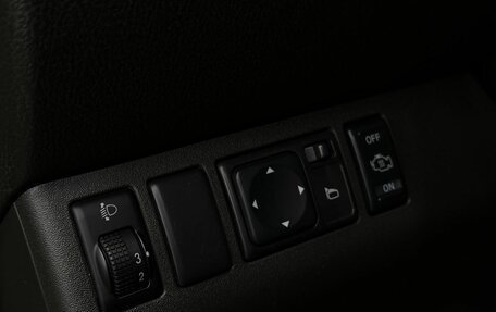 Nissan Pathfinder, 2010 год, 1 099 999 рублей, 19 фотография