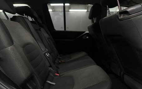 Nissan Pathfinder, 2010 год, 1 099 999 рублей, 21 фотография