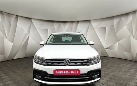 Volkswagen Tiguan II, 2019 год, 3 270 000 рублей, 7 фотография