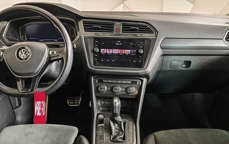 Volkswagen Tiguan II, 2019 год, 3 270 000 рублей, 14 фотография