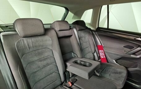 Volkswagen Tiguan II, 2019 год, 3 270 000 рублей, 16 фотография