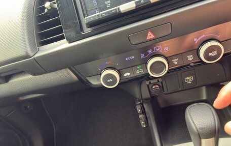 Honda Fit, 2020 год, 1 250 000 рублей, 6 фотография