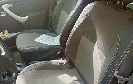 Renault Sandero I, 2013 год, 600 000 рублей, 6 фотография