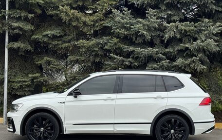 Volkswagen Tiguan II, 2021 год, 3 150 000 рублей, 4 фотография