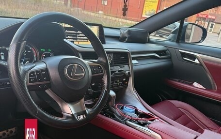 Lexus RX IV рестайлинг, 2018 год, 4 200 000 рублей, 11 фотография