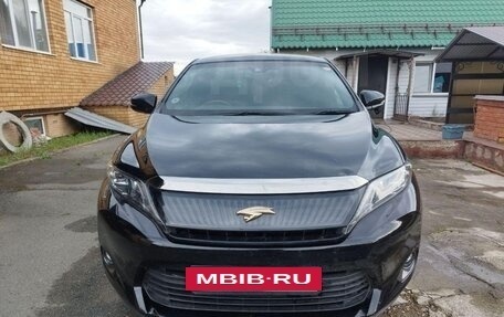 Toyota Harrier, 2017 год, 2 400 000 рублей, 2 фотография