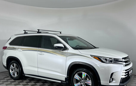 Toyota Highlander III, 2021 год, 4 450 000 рублей, 3 фотография
