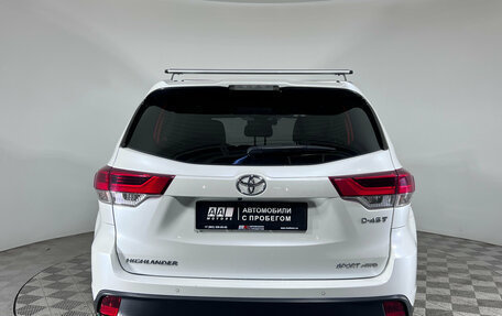 Toyota Highlander III, 2021 год, 4 450 000 рублей, 5 фотография