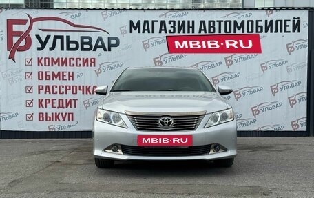 Toyota Camry, 2014 год, 2 000 000 рублей, 2 фотография