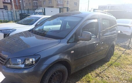 Volkswagen Caddy III рестайлинг, 2013 год, 1 000 000 рублей, 2 фотография