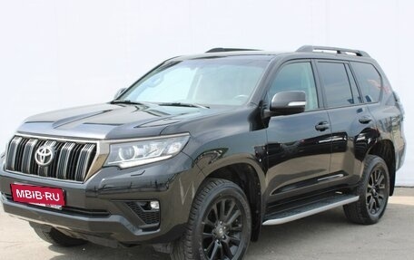 Toyota Land Cruiser Prado 150 рестайлинг 2, 2021 год, 5 200 000 рублей, 1 фотография