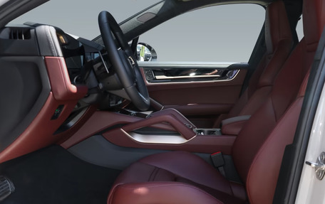 Porsche Cayenne III, 2026 год, 21 559 680 рублей, 10 фотография