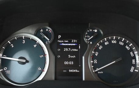 Toyota Land Cruiser Prado 150 рестайлинг 2, 2021 год, 5 200 000 рублей, 10 фотография